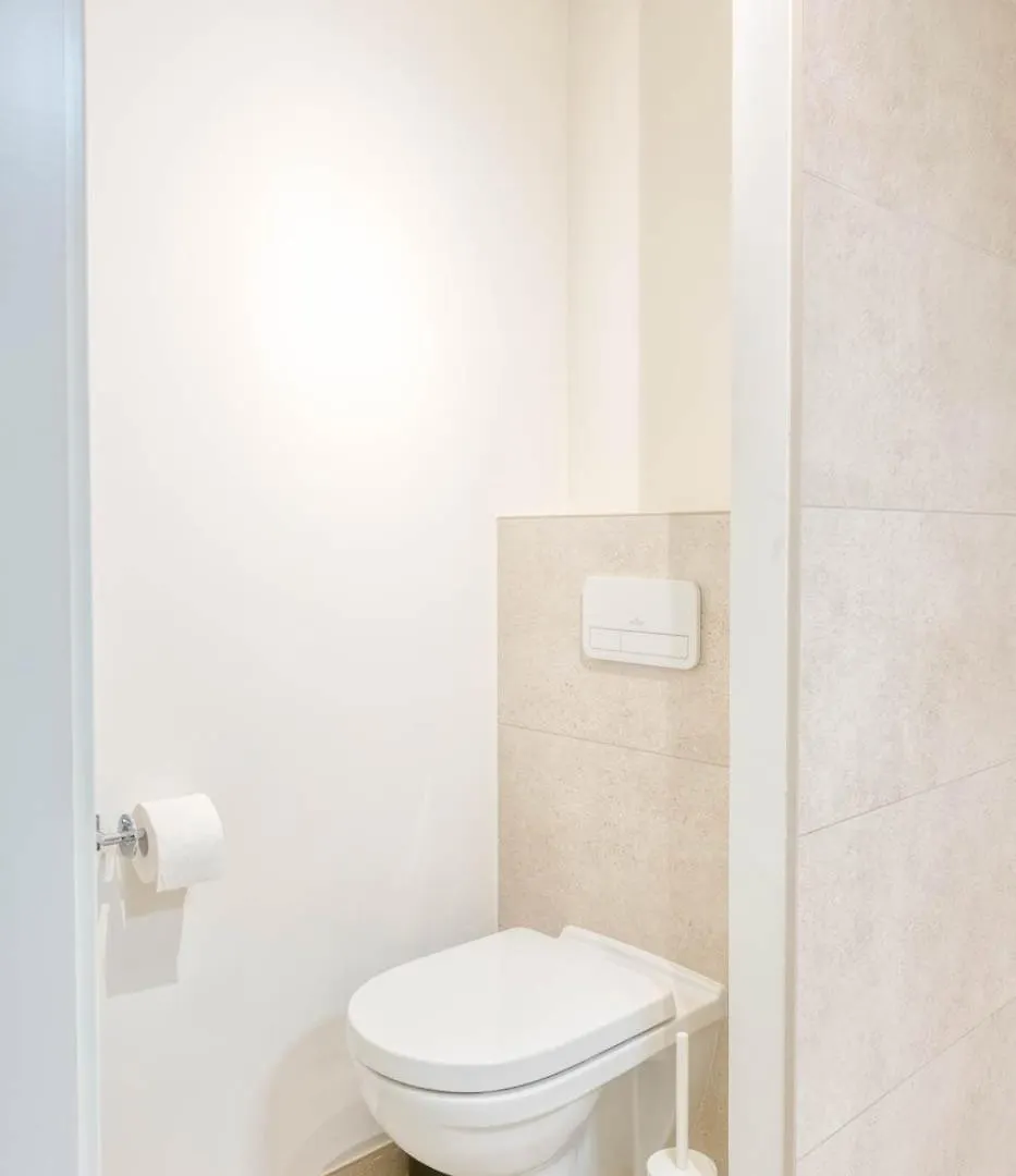 Cozy 5-Person Apartment Near The Beach In Oostende 0*,