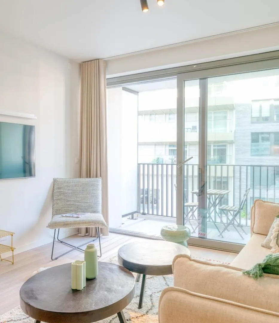 Cozy 5-Person Apartment Near The Beach In Oostende